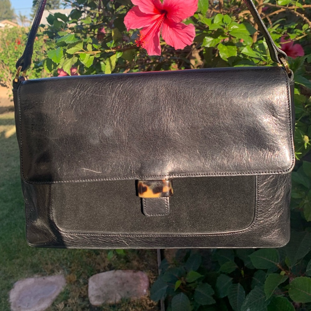 Ann Taylor black shoulder bag with tortoise shell clasp